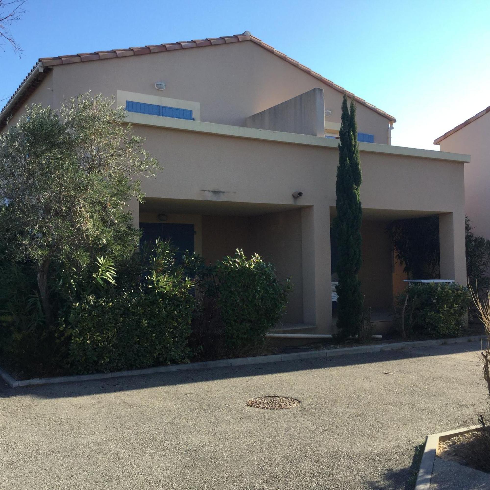 Gîte Climatisé 2 à 4 personnes, dans Résidence Vacances avec Piscine Chauffée, à Mouriès au coeur du Parc Naturel Régional des Alpilles, LS1-294 OUCEAN Esterno foto